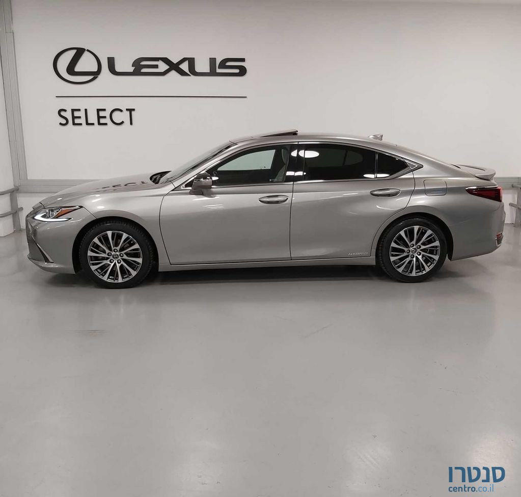 2019' Lexus Es300H לקסוס photo #2