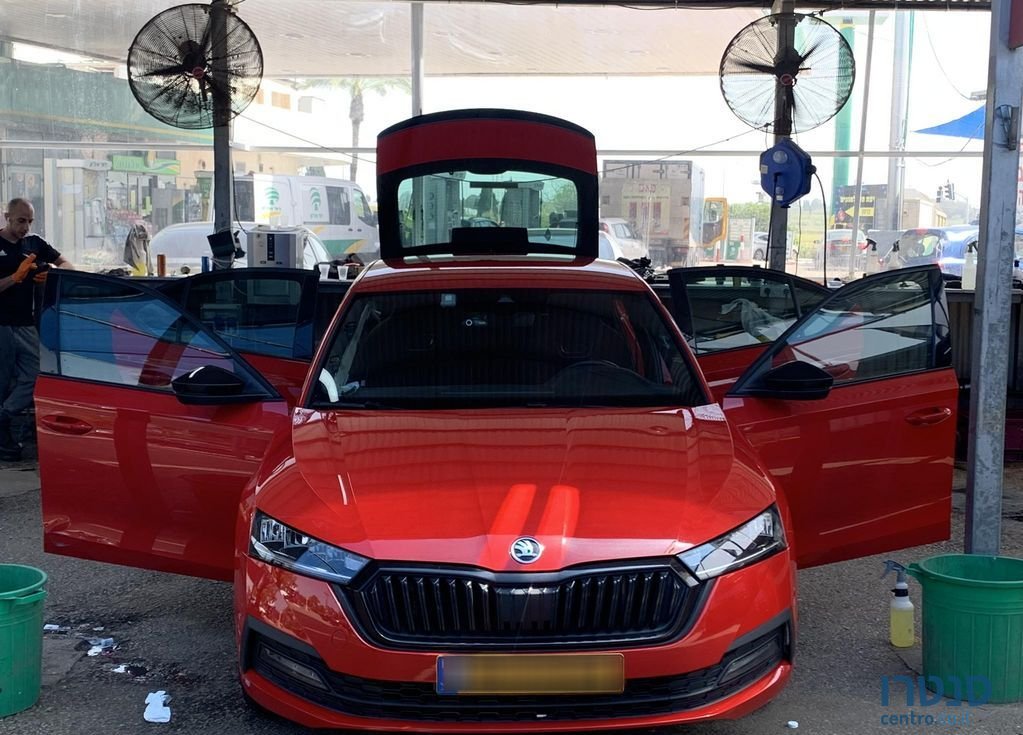 2021' Skoda Octavia סקודה אוקטביה photo #1