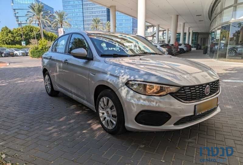2017' Fiat Tipo פיאט טיפו photo #1