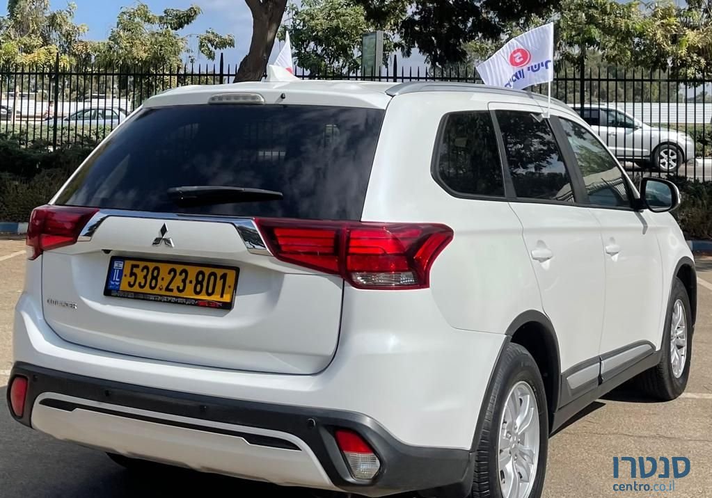 2019' Mitsubishi Outlander מיצובישי אאוטלנדר photo #4