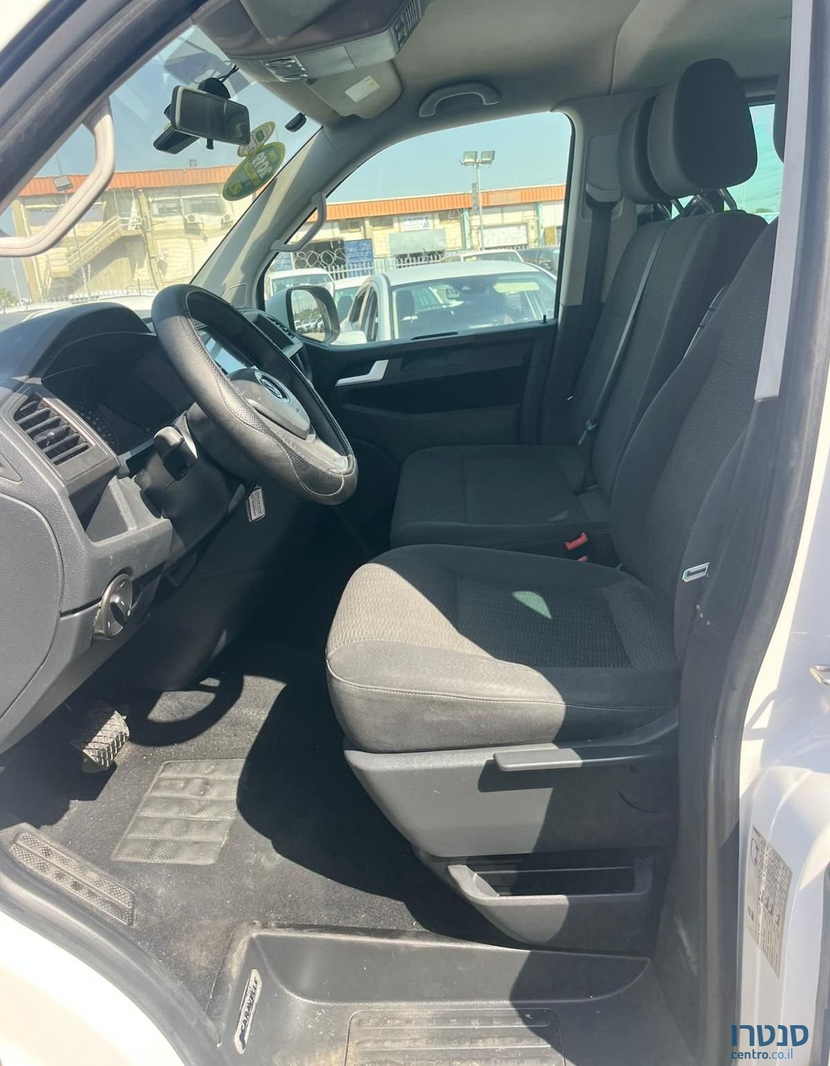 2019' Volkswagen Caravelle פולקסווגן קראוול photo #3