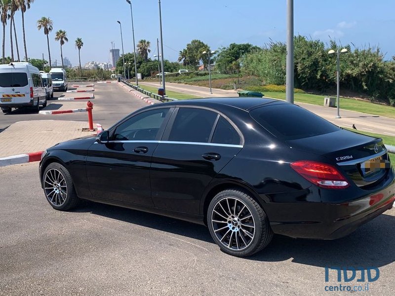 2018' Mercedes-Benz C-Class מרצדס photo #3