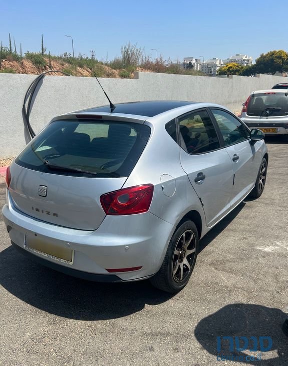 2012' SEAT Ibiza סיאט איביזה photo #2