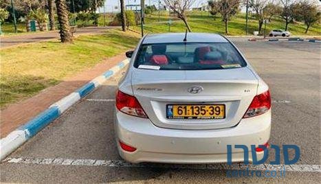 2016' Hyundai i25 i25 יונדאי photo #4