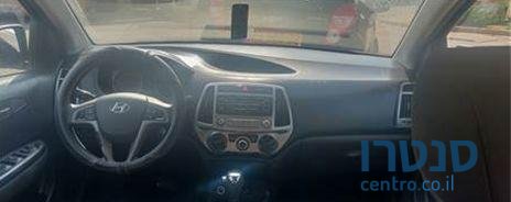 2013' Hyundai i20 יונדאי אינספייר photo #2