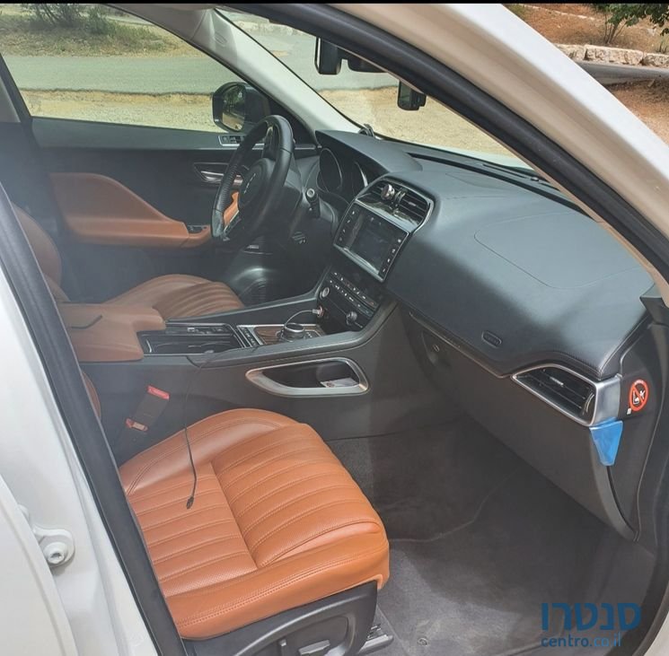 2018' Jaguar F-Pace יגואר photo #5