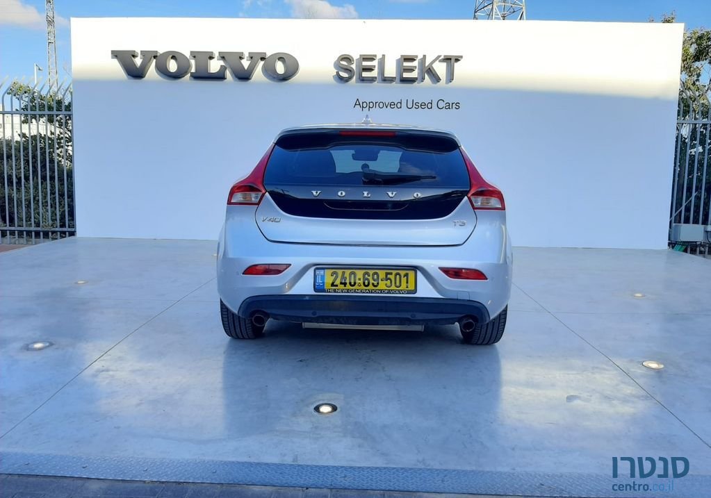 2018' Volvo V40 וולוו photo #6
