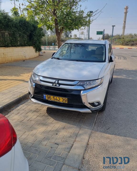 2017' Mitsubishi Outlander מיצובישי אאוטלנדר photo #1