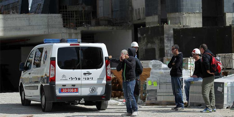 Украли со стройки дорогое оборудование, но попали в аварию и засыпались