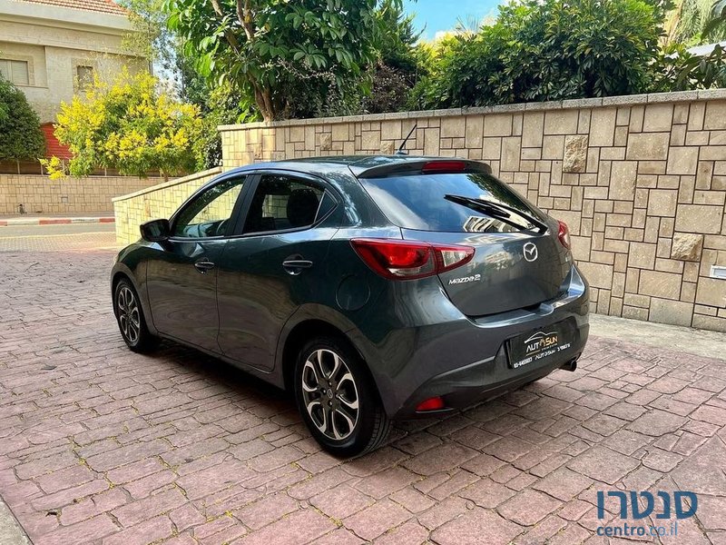 2017' Mazda 2 מאזדה photo #6