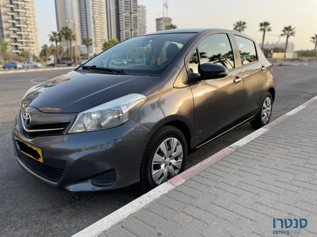 2014' Toyota Yaris טויוטה יאריס photo #4
