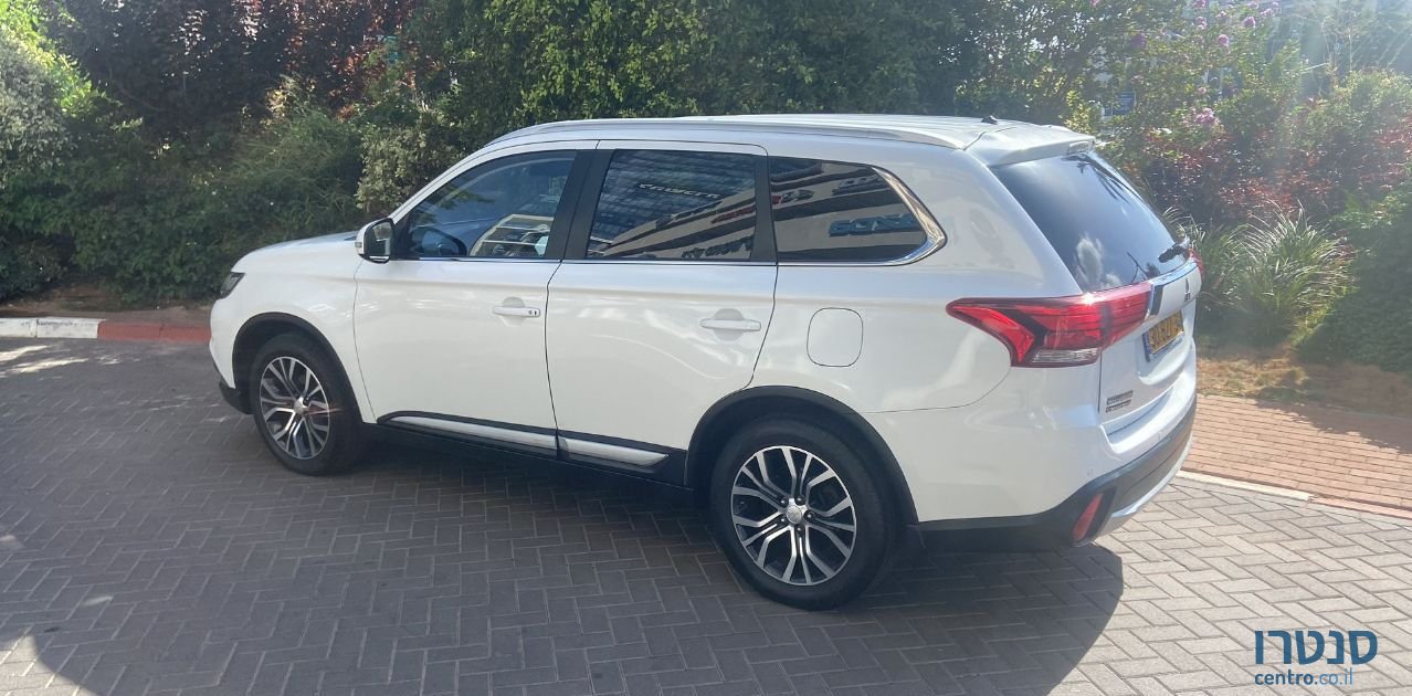 2015' Mitsubishi Outlander מיצובישי אאוטלנדר photo #3