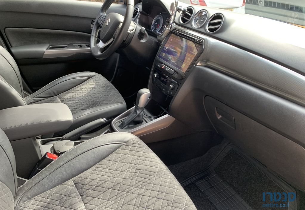 2020' Suzuki Vitara סוזוקי ויטרה photo #5