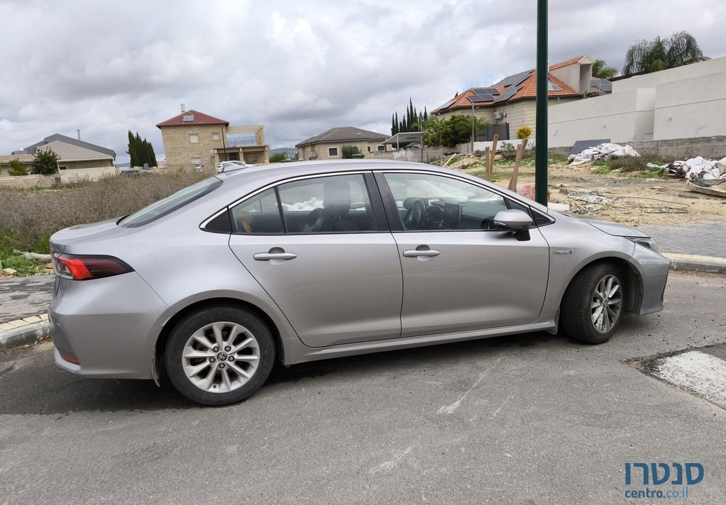 2021' Toyota Corolla טויוטה קורולה photo #2