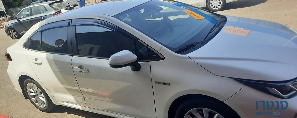 2020' Toyota Corolla טויוטה קורולה photo #3