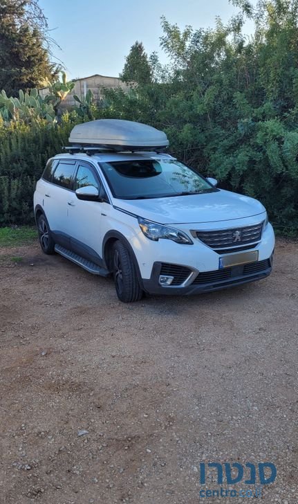 2018' Peugeot 5008 פיג'ו photo #1