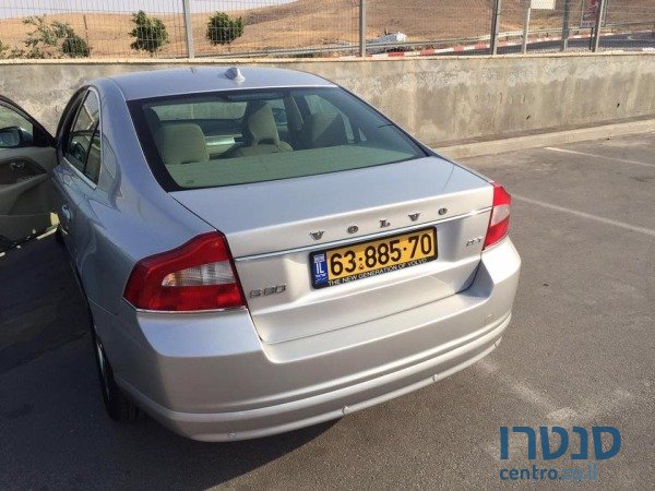 2010' Volvo S80 photo #3