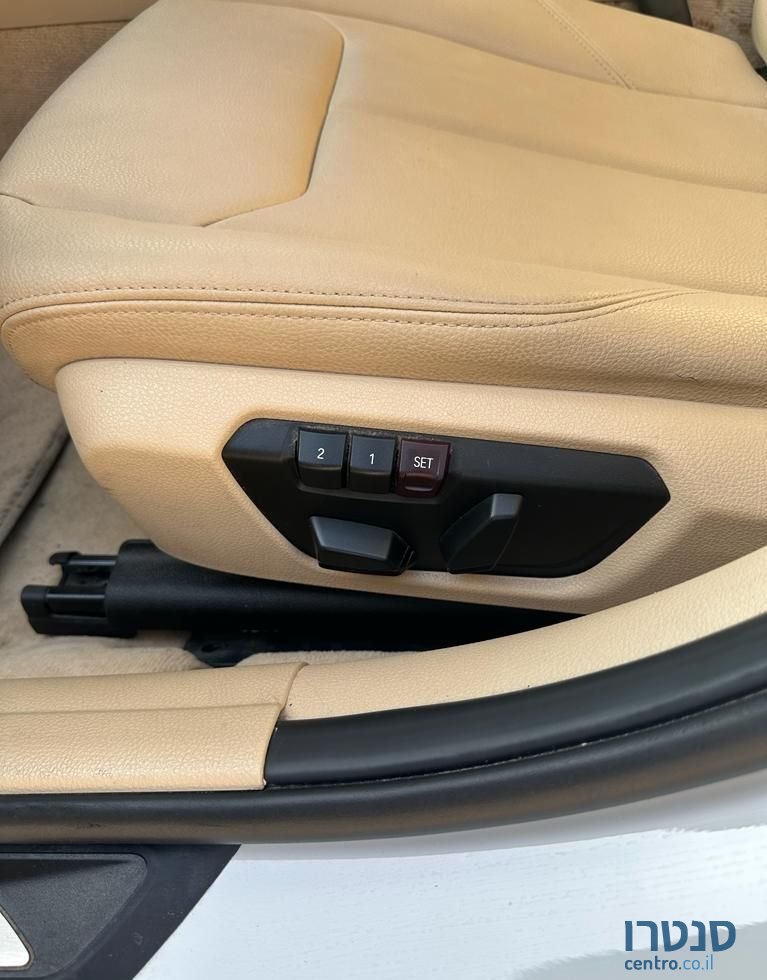 2015' BMW 3 Series ב.מ.וו סדרה 3 photo #3
