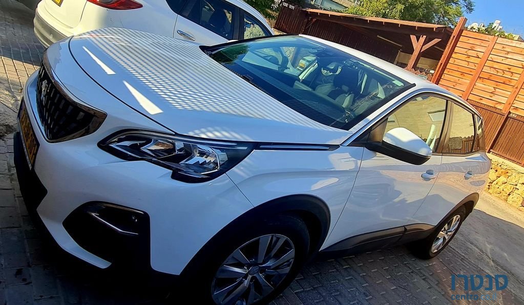 2018' Peugeot 3008 פיג'ו photo #1