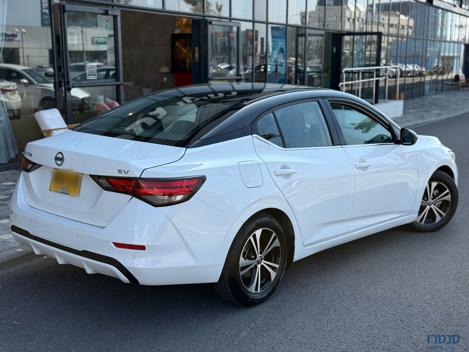 2021' Nissan Sentra photo #2