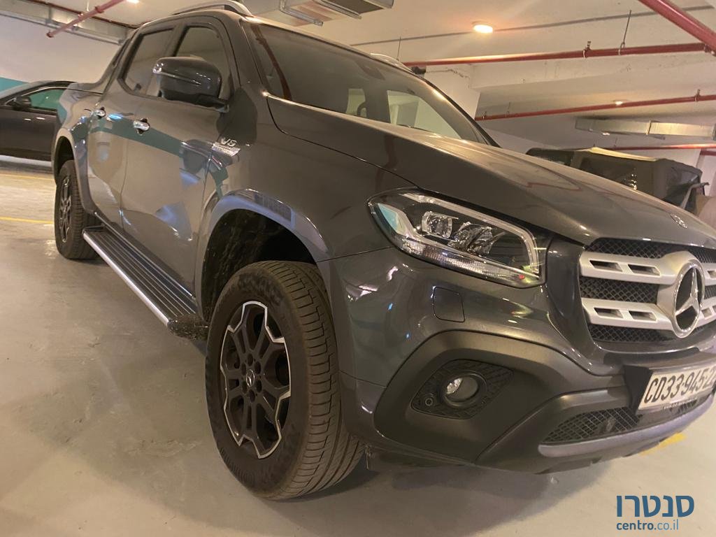 2019' Mercedes-Benz X Class 350 photo #3