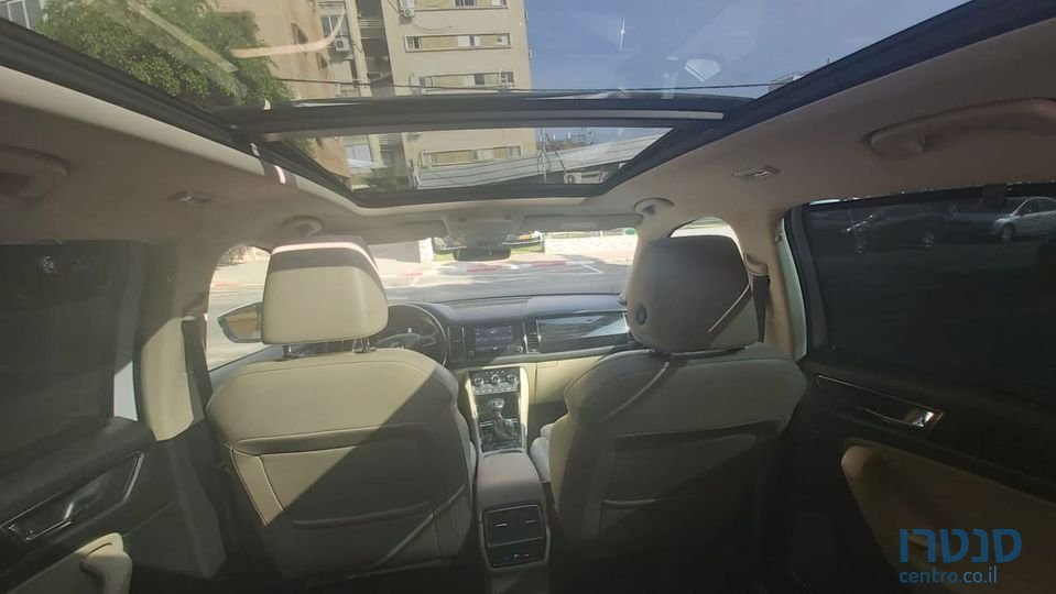 2017' Skoda KODIAQ photo #4