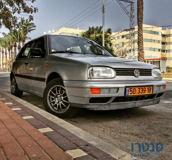 1996' Volkswagen Golf photo #1