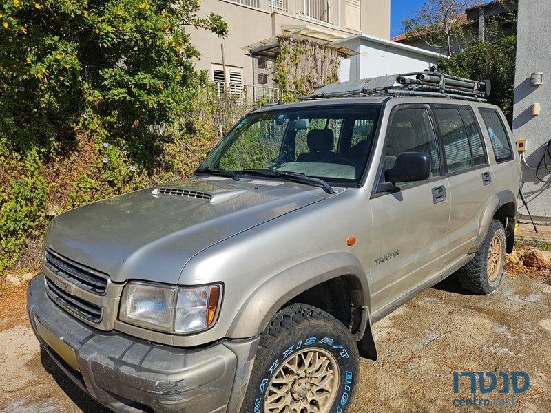 2001' Isuzu Trooper איסוזו טרופר photo #1