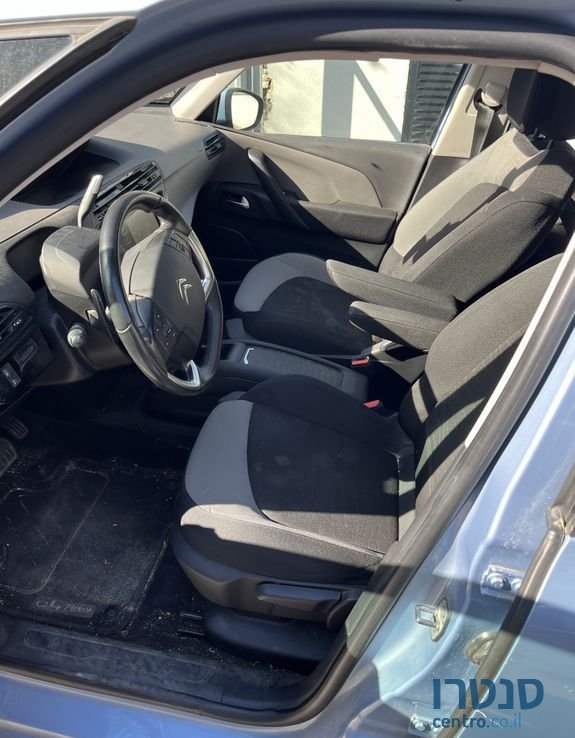 2016' Citroen C4 Picasso סיטרואן C4 פיקאסו photo #3