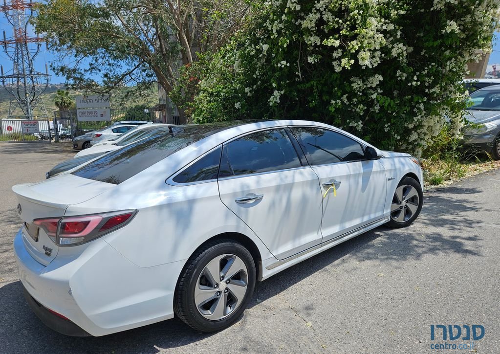 2017' Hyundai Sonata הייבריד photo #5