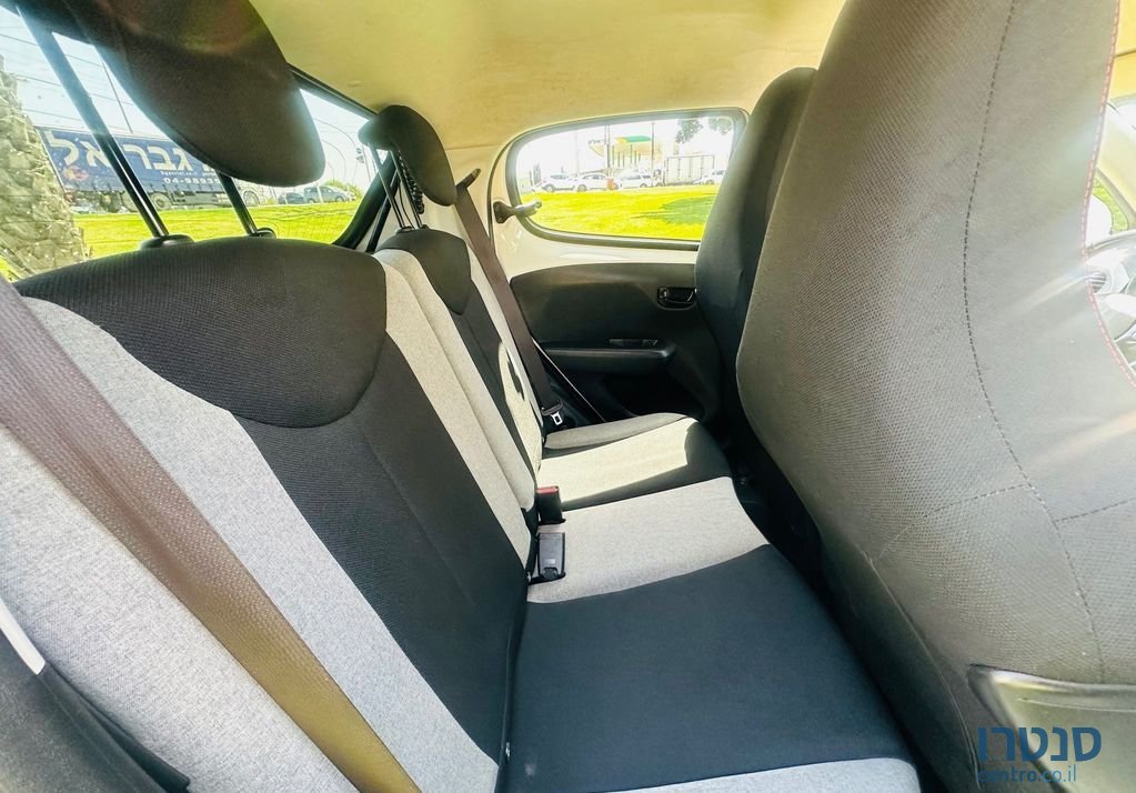 2018' Citroen C1 סיטרואן photo #4