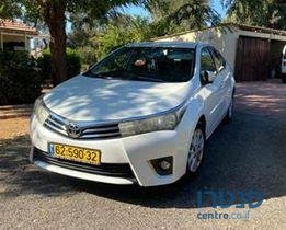 2015' Toyota Corolla טויוטה קורולה photo #2