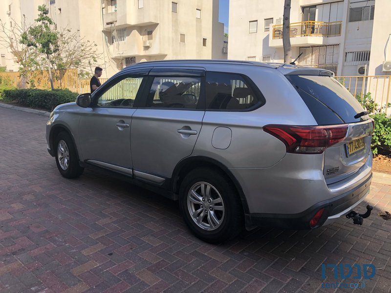 2016' Mitsubishi Outlander מיצובישי אאוטלנדר photo #6