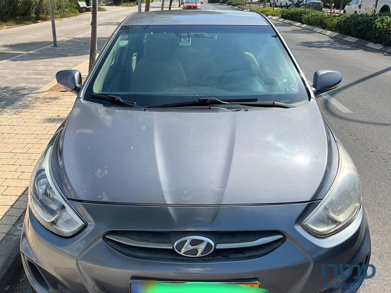 2017' Hyundai i25 יונדאי photo #2