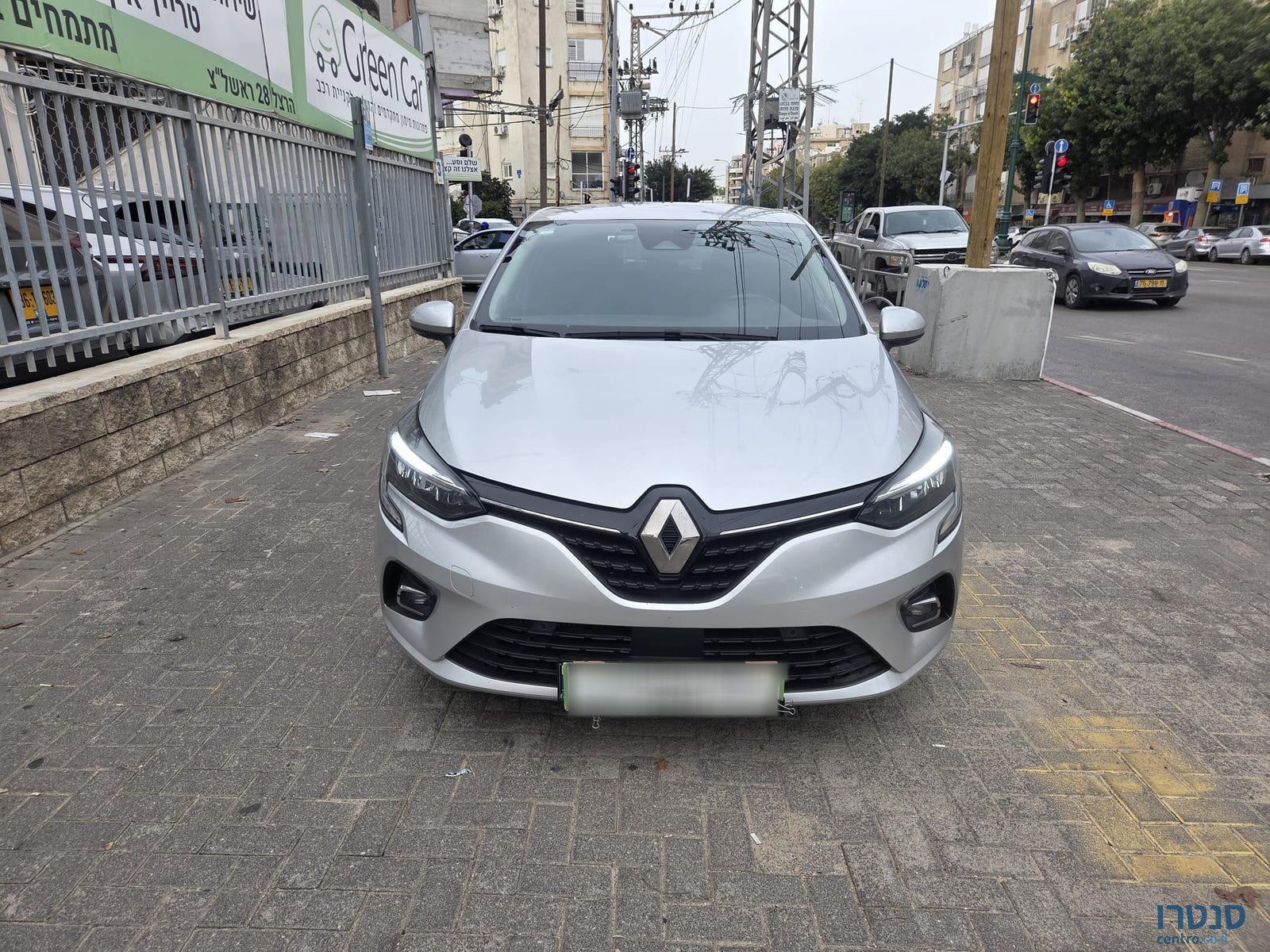 2022' Renault Clio photo #1