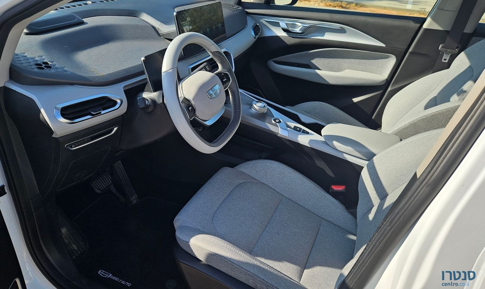 2022' Geely Geometry C ג׳ילי photo #6