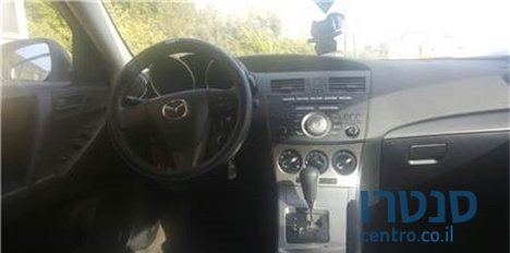 2011' Mazda 3 photo #2