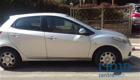 2010' Mazda 2 2 מאזדה photo #3