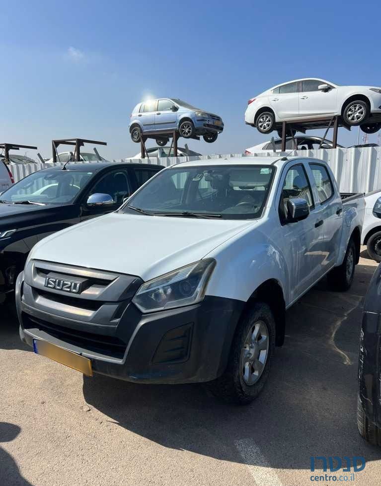 2019' Isuzu 4X4 D-Max איסוזו photo #3