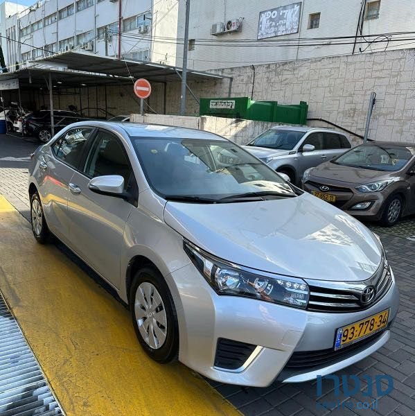 2015' Toyota Corolla טויוטה קורולה photo #1