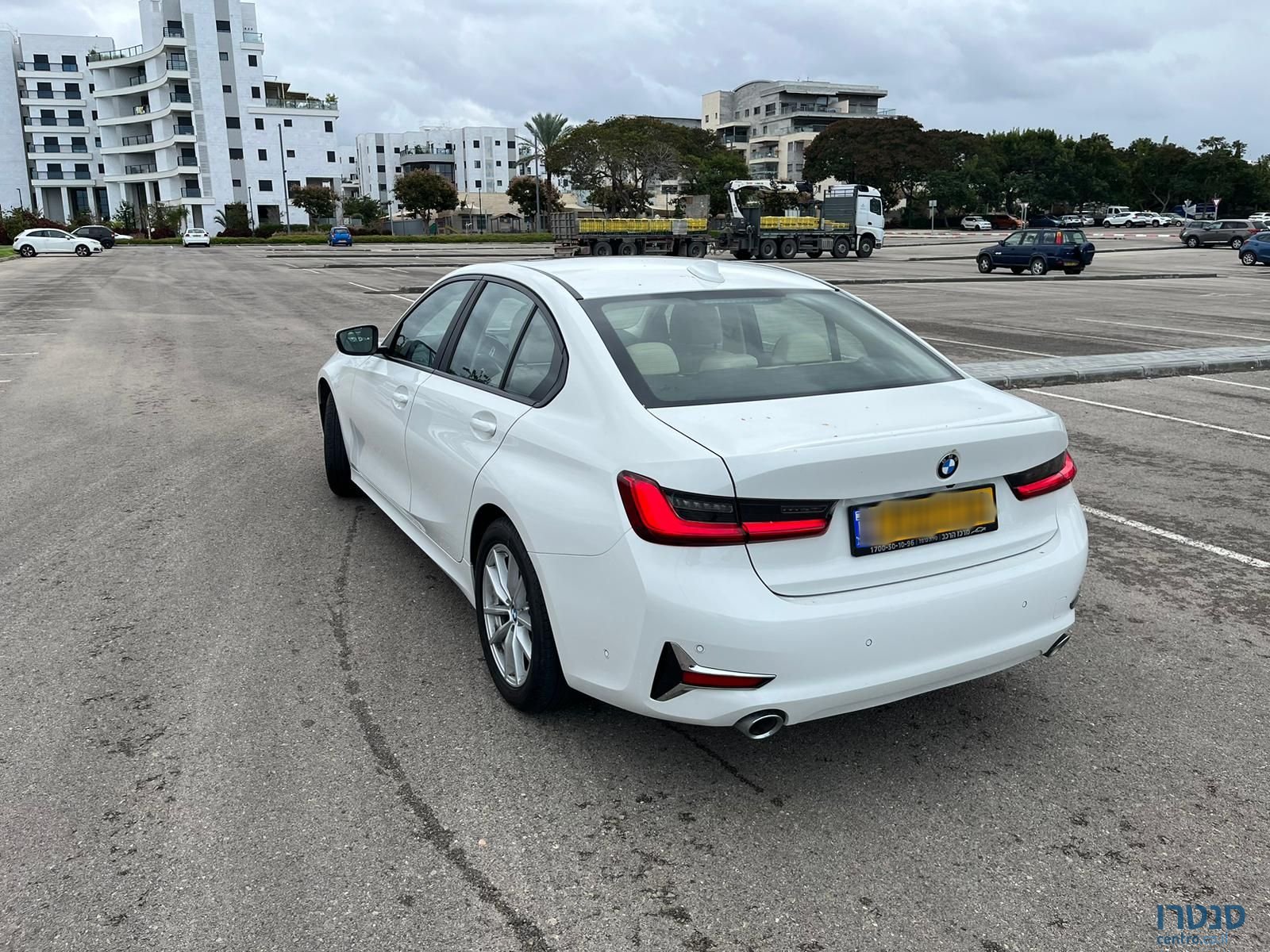 2021' BMW 318 ב.מ.וו photo #4
