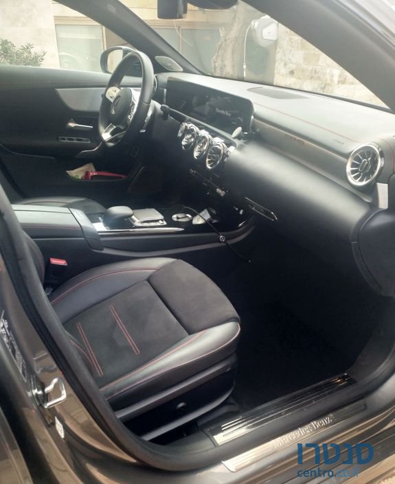 2022' Mercedes-Benz Cla מרצדס photo #6