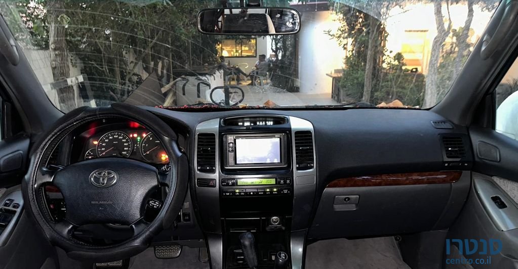 2005' Toyota Land Cruiser טויוטה לנד קרוזר photo #4