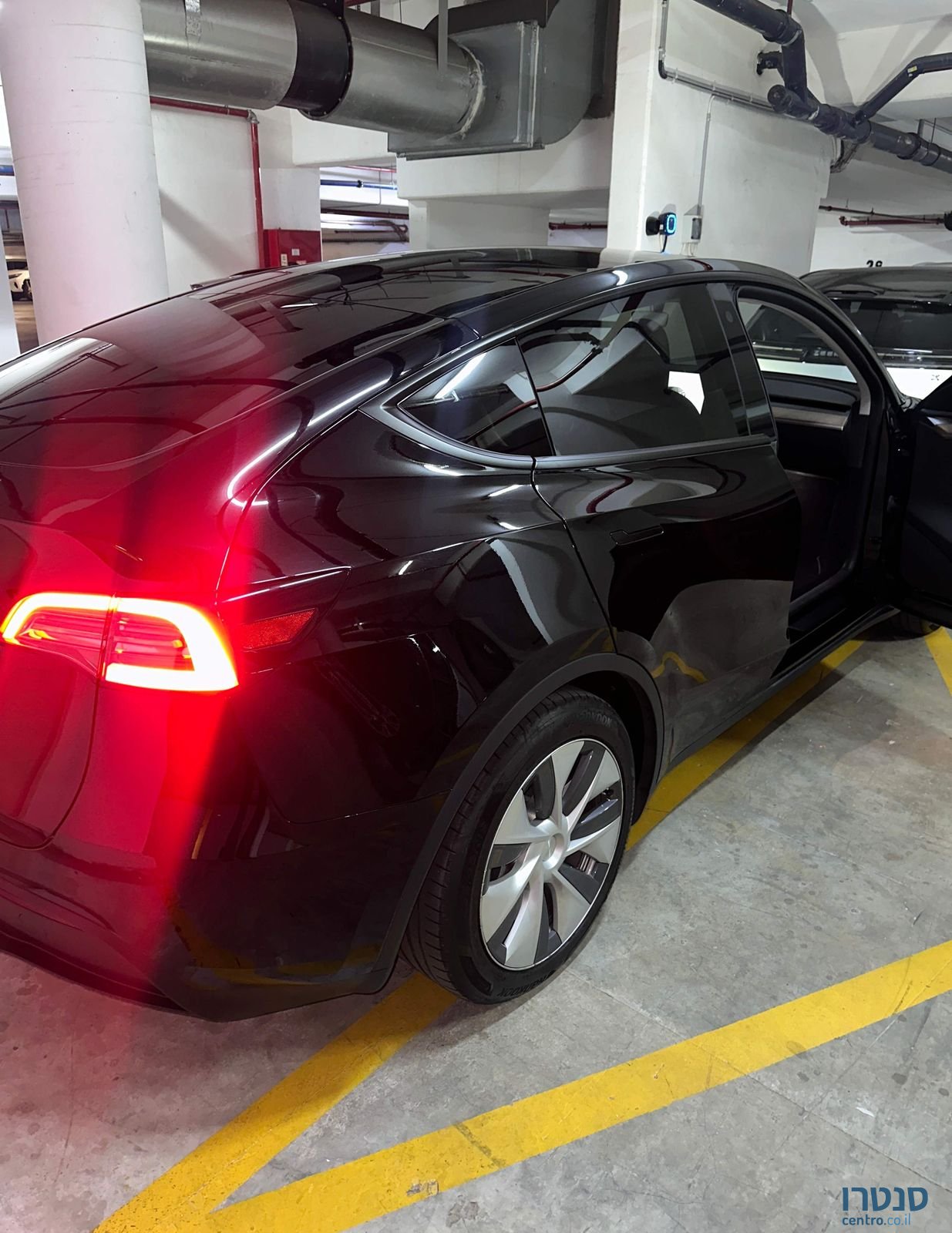 2024' Tesla Model Y טסלה מודל Y photo #4