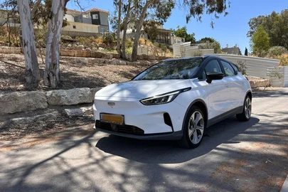 2023' Geely Geometry C ג׳ילי