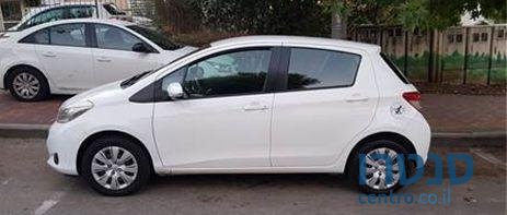 2014' Toyota Yaris טויוטה יאריס photo #1