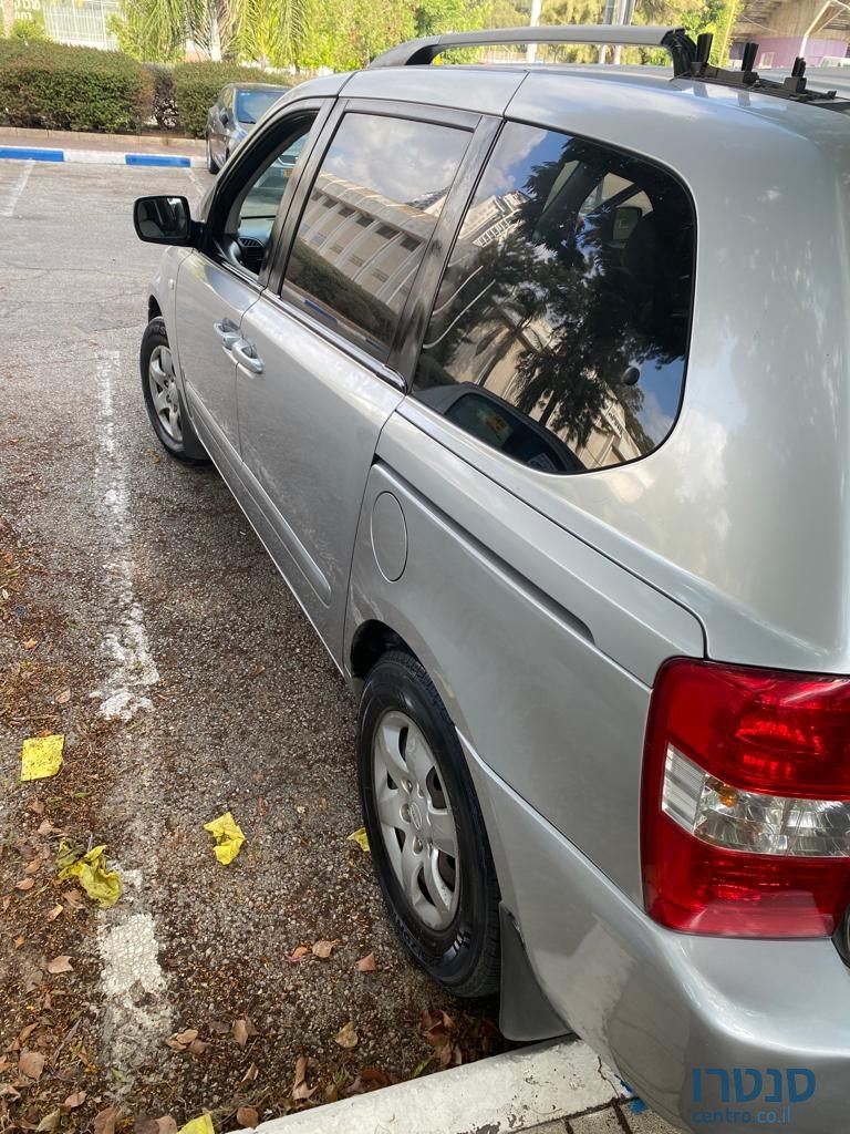 2010' Kia Carnival קיה קרניבל photo #4