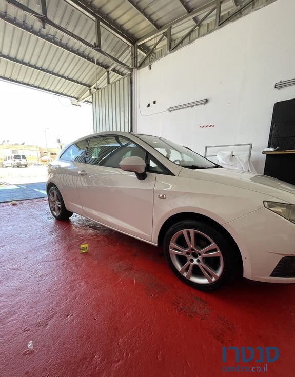 2012' SEAT Ibiza סיאט איביזה photo #1