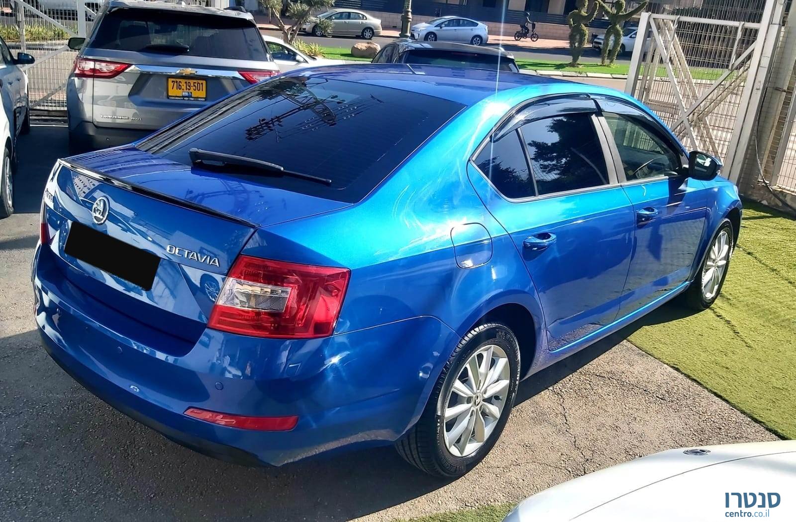 2015' Skoda Octavia photo #3