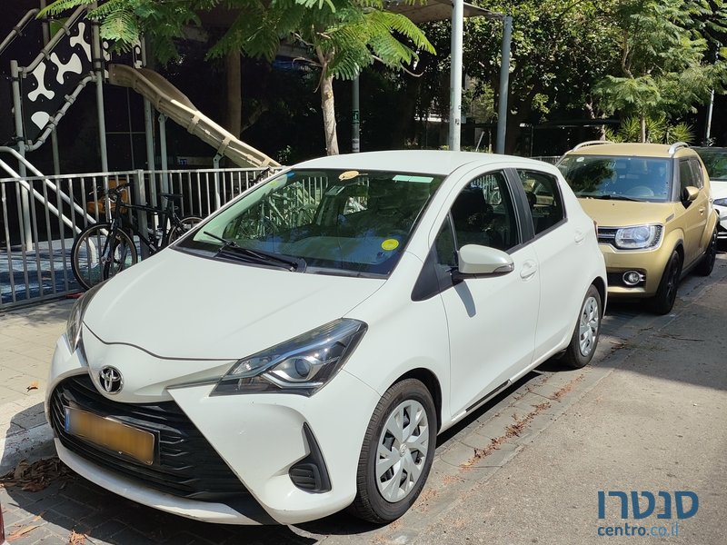 2019' Toyota Yaris 3 поколение, рестайлинг 2 photo #1